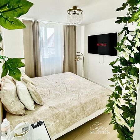 Naturally Suite Calais Extérieur photo