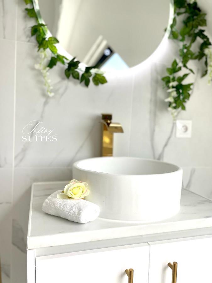 Naturally Suite Calais Extérieur photo
